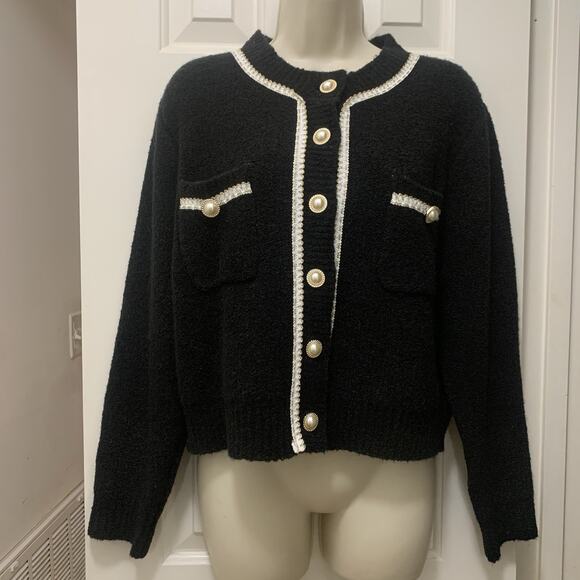 Urban Revivo Women’s Black Cardigan Sweater Sz 10 Pearl Buttons Embellished Gold - Picture 1 of 5